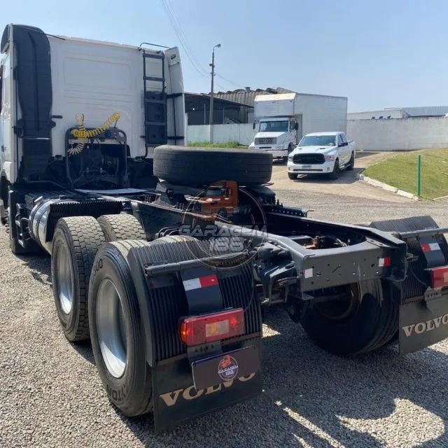 Volvo FH 460 6x2 Automático - Foto 15