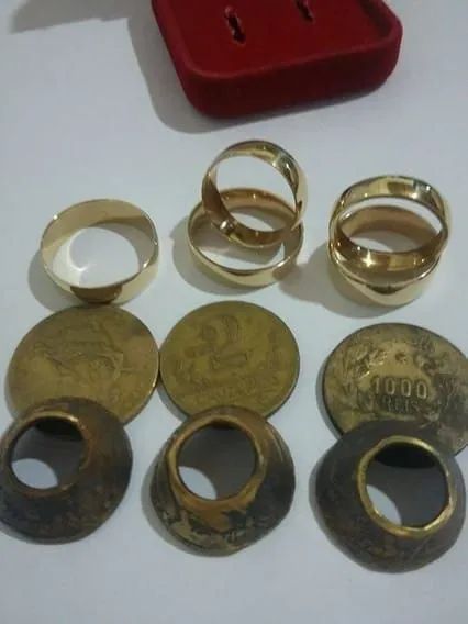 Aliança original de moeda antiga 