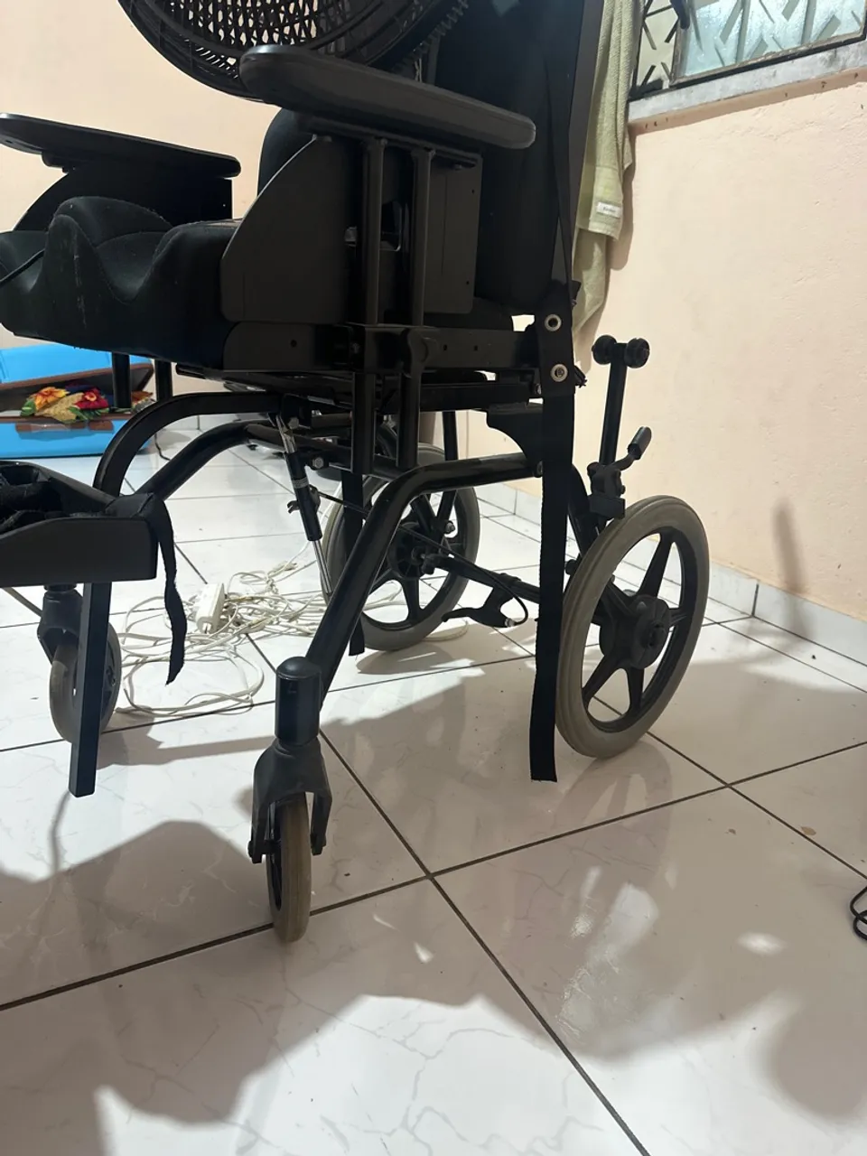 Cadeira de Rodas Infantil