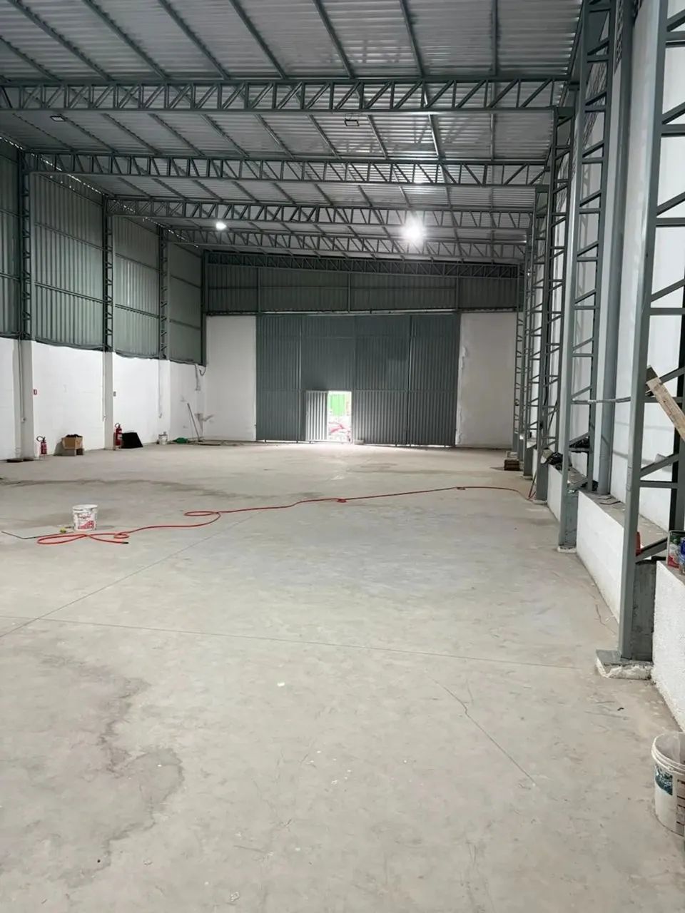 Galpão para aluguel com 390 m² - Foto 4