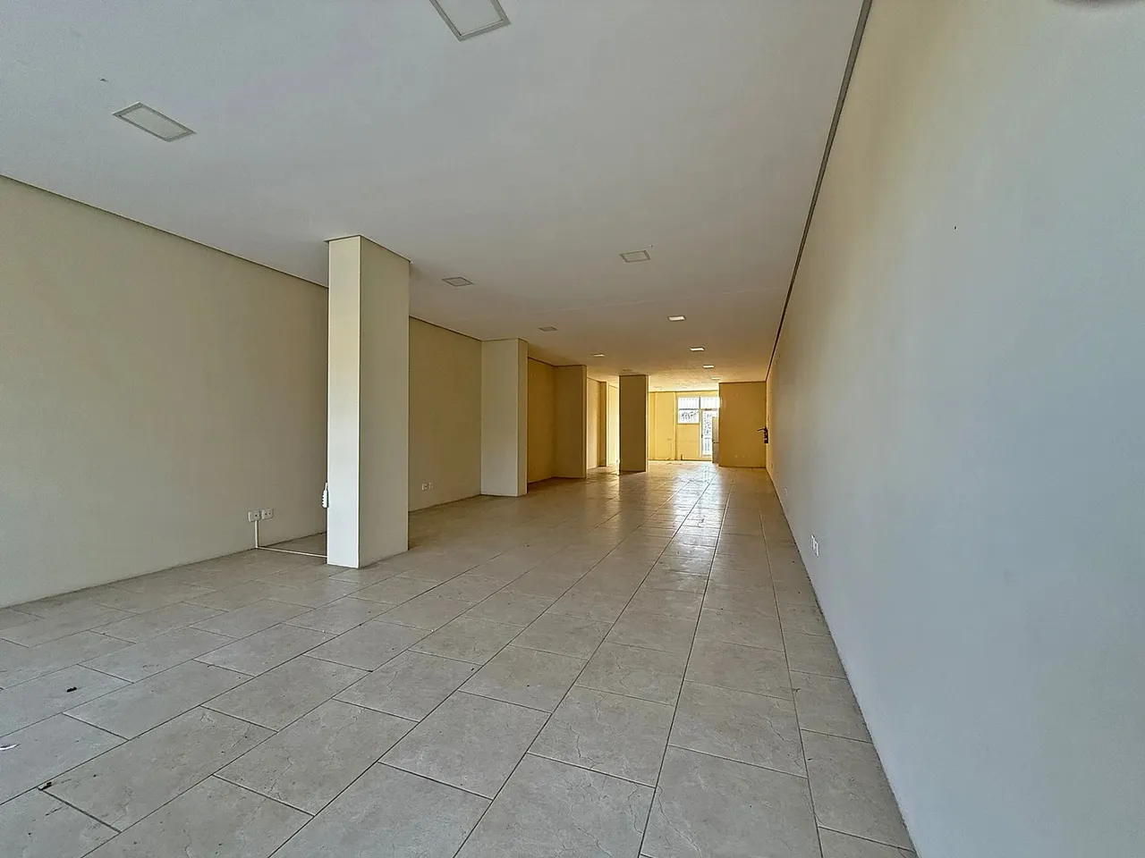 Loja/Sala Térrea para Locação no bairro Universitário em Bento Gonçalves, RS