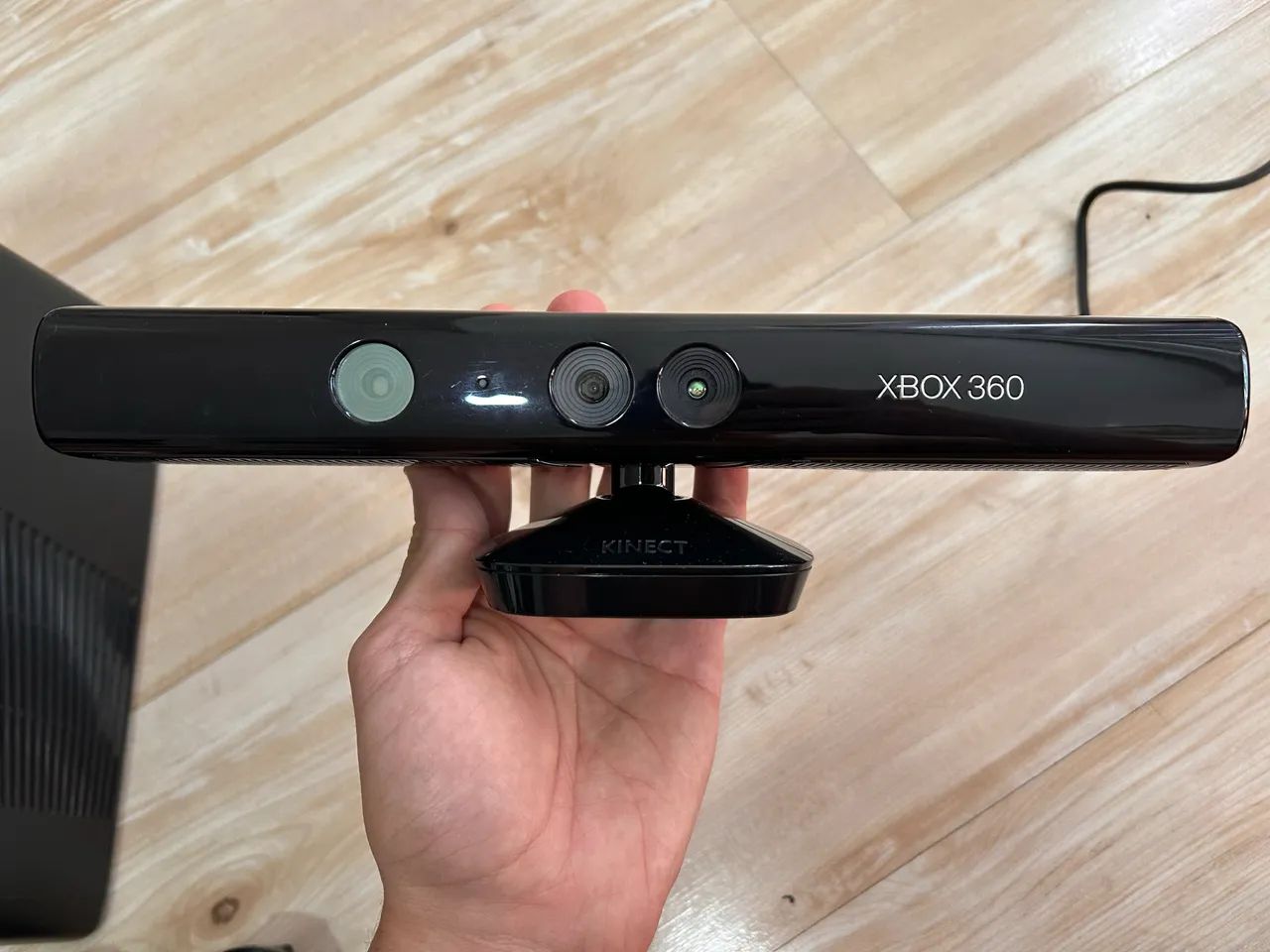 XBOX 360 COM KINECT  - Foto 2