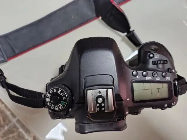 CÂMARA 80 D - Foto 4