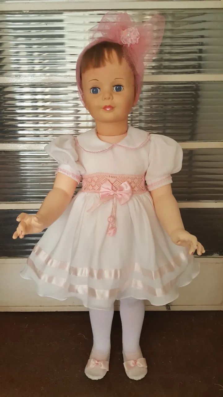 Boneca amiguinha antiga 