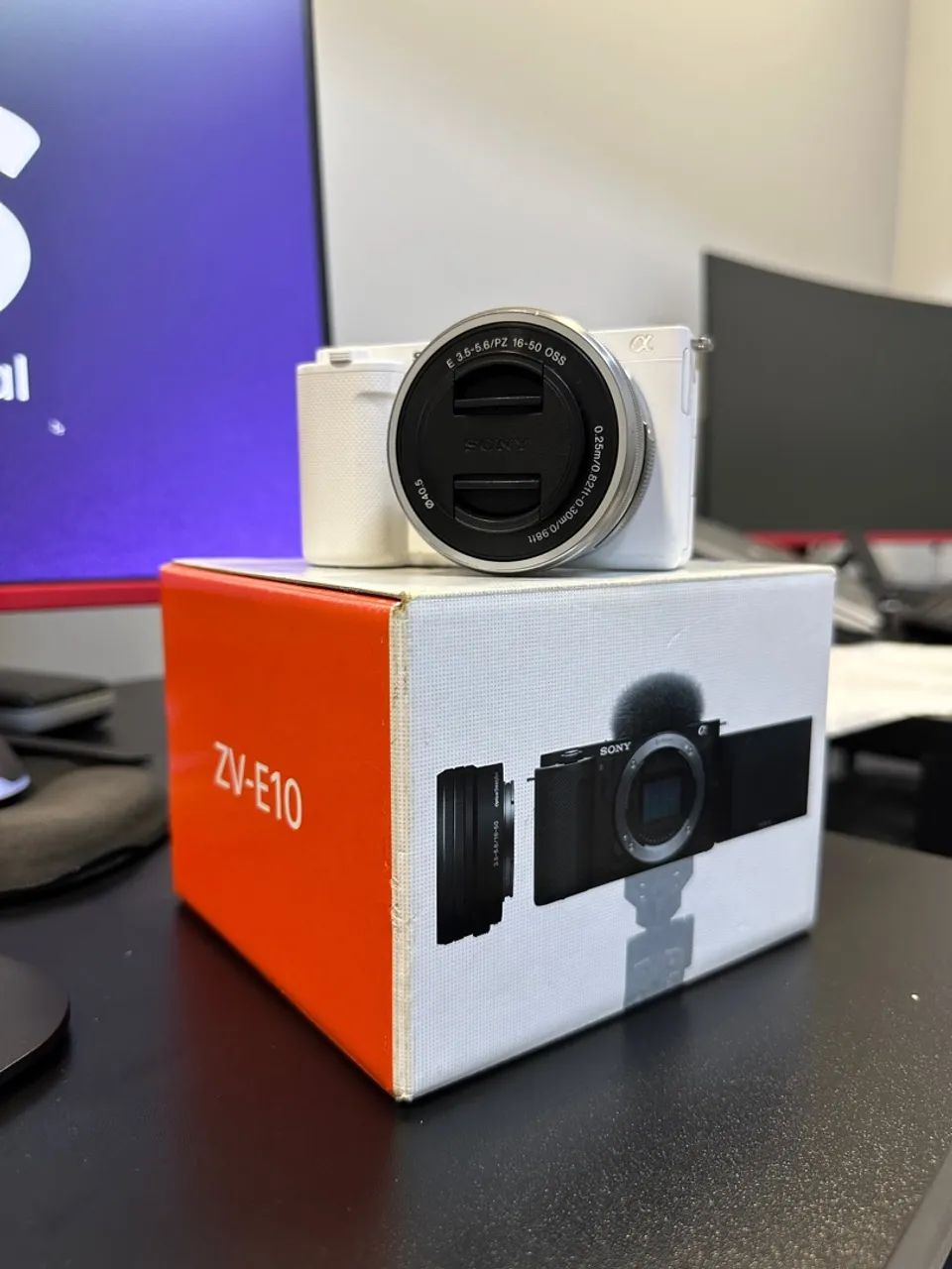Câmera Sony Zve 10 quase nova - Câmeras e Filmadoras - Setor