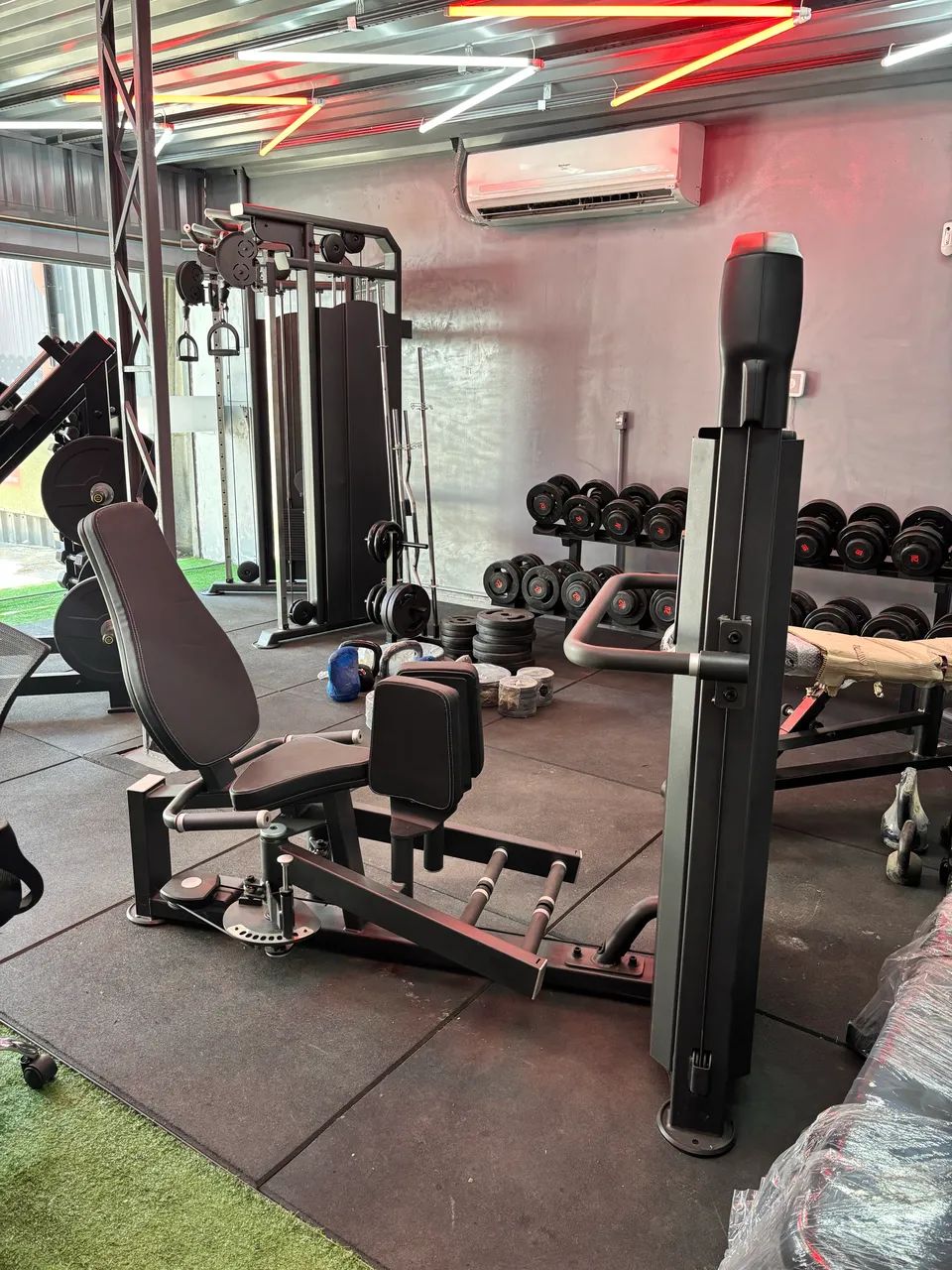 Academia de Musculação - Equipamentos novos e usados 