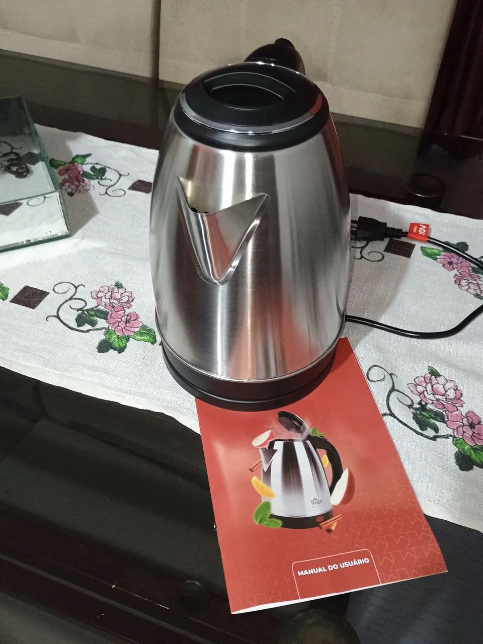 Chaleira Elétrica Inox 1,8L - Nova - Foto 2