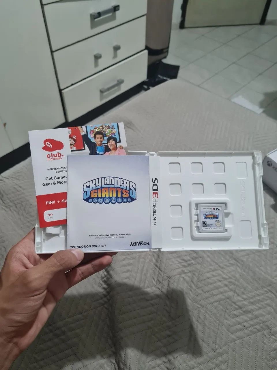 Jogo Skylanders Giants Portal Owners Pack 3DS - Foto 2