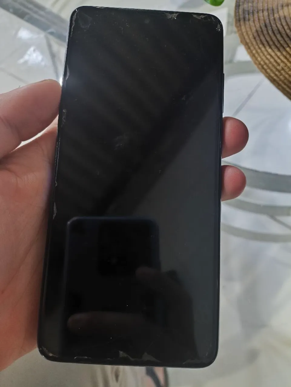 Smartphone Danificado - Ideal para Conserto ou peças