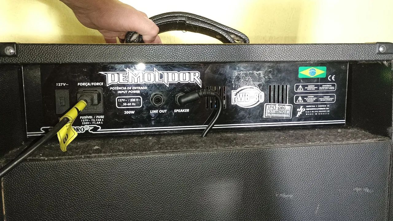 Amplificador de Baixo Meteoro Demolidor FWB-80 - Foto 4