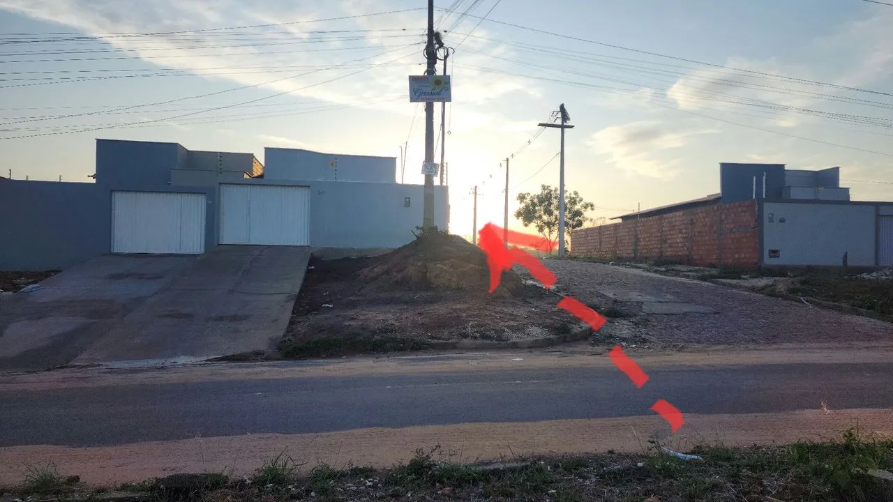 Dois terrenos  rua principal Loteamento do Girassol em Timon