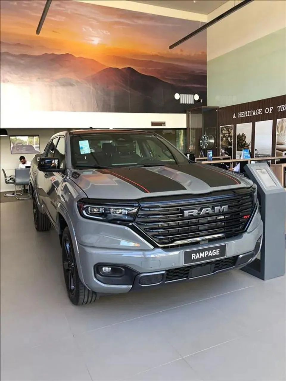RAM RAMPAGE 2.0 HURRICANE 4 TURBO GASOLINA R/T 4X4 AUTOMÁTICO - Foto 5