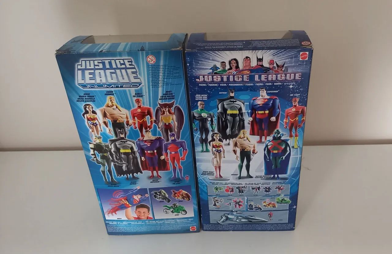 Bonecos Justice League Green Arrow e Martian Manhunter - 10'' - Foto 3