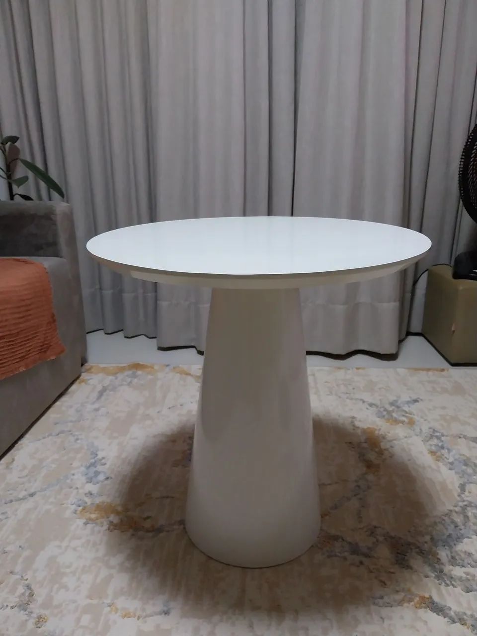 Mesa Lateral cone 60cm64960524270337123