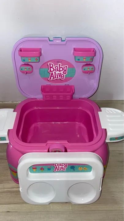 Baby Alive Kit cozinha 2 em 1 banco maleta com acessorios - Foto 6