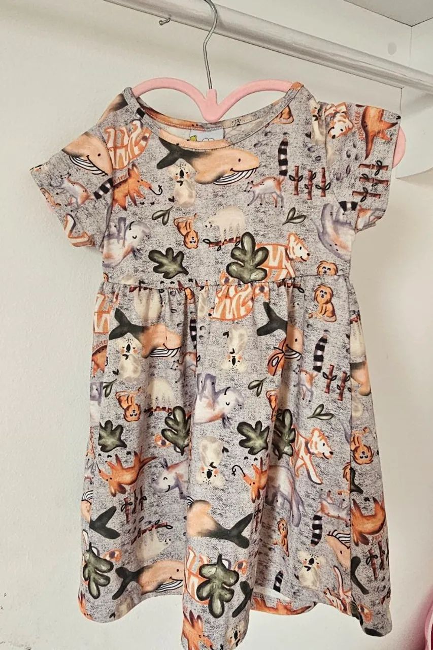 Vestido estampado cinza infantil da Jaca lele