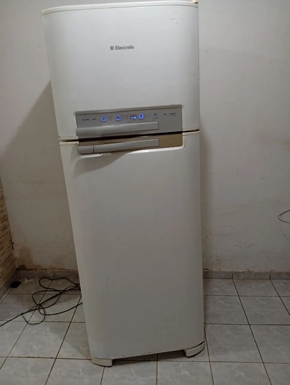 Geladeira Electrolux 470 litros Frost Free