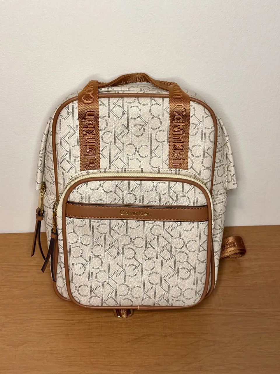 Bolsa Mochila Calvin Klein ORIGINAL (Nova! Sem uso).
