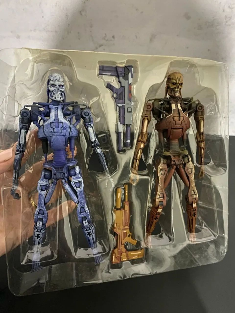 Bonecos Blue and Red T-800 Endoskeleton - Robocop Vs Terminator - (Pack 2) - Entregamos  - Foto 2