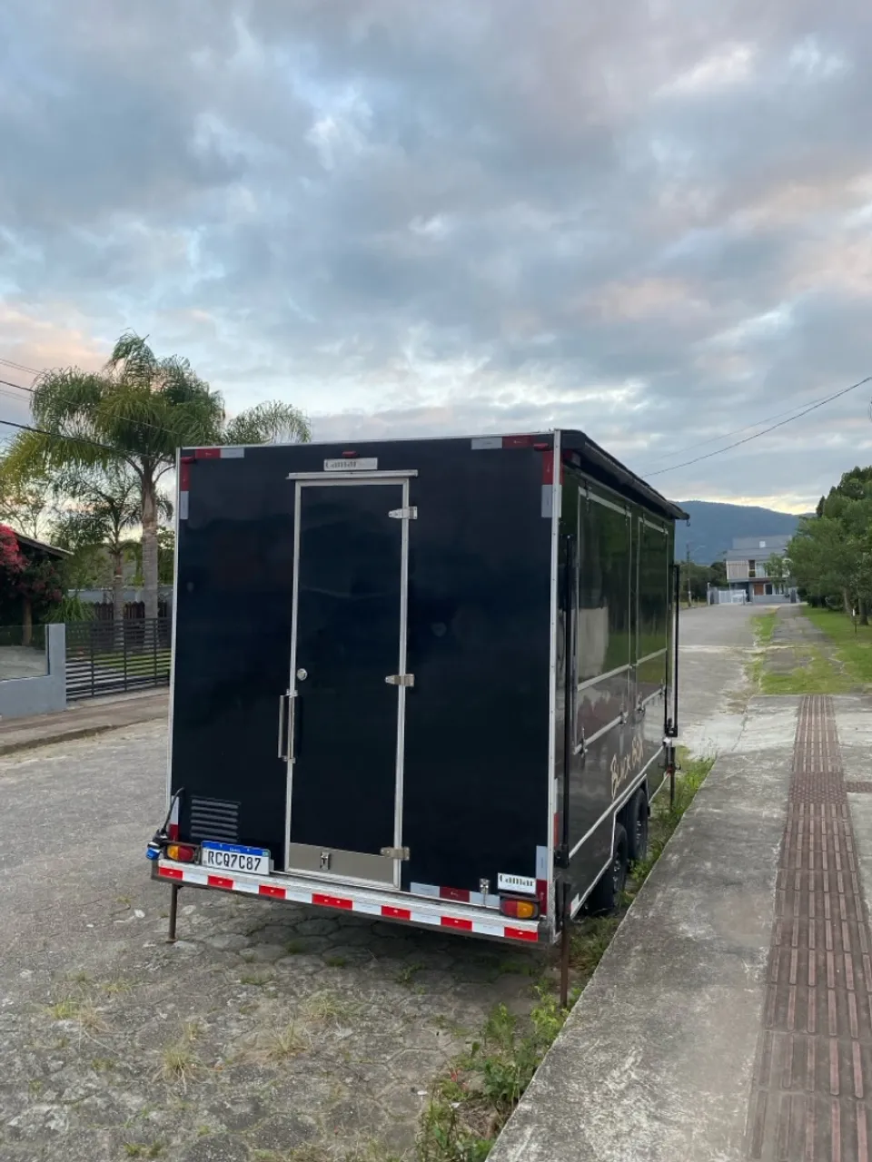 Trailer alimentação qualquer operacao
