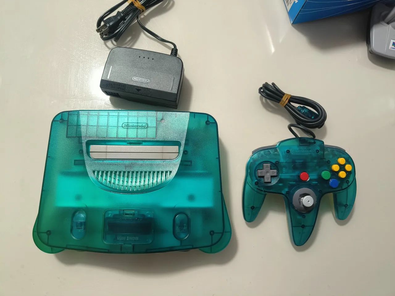 Nintendo 64 clear Blue
