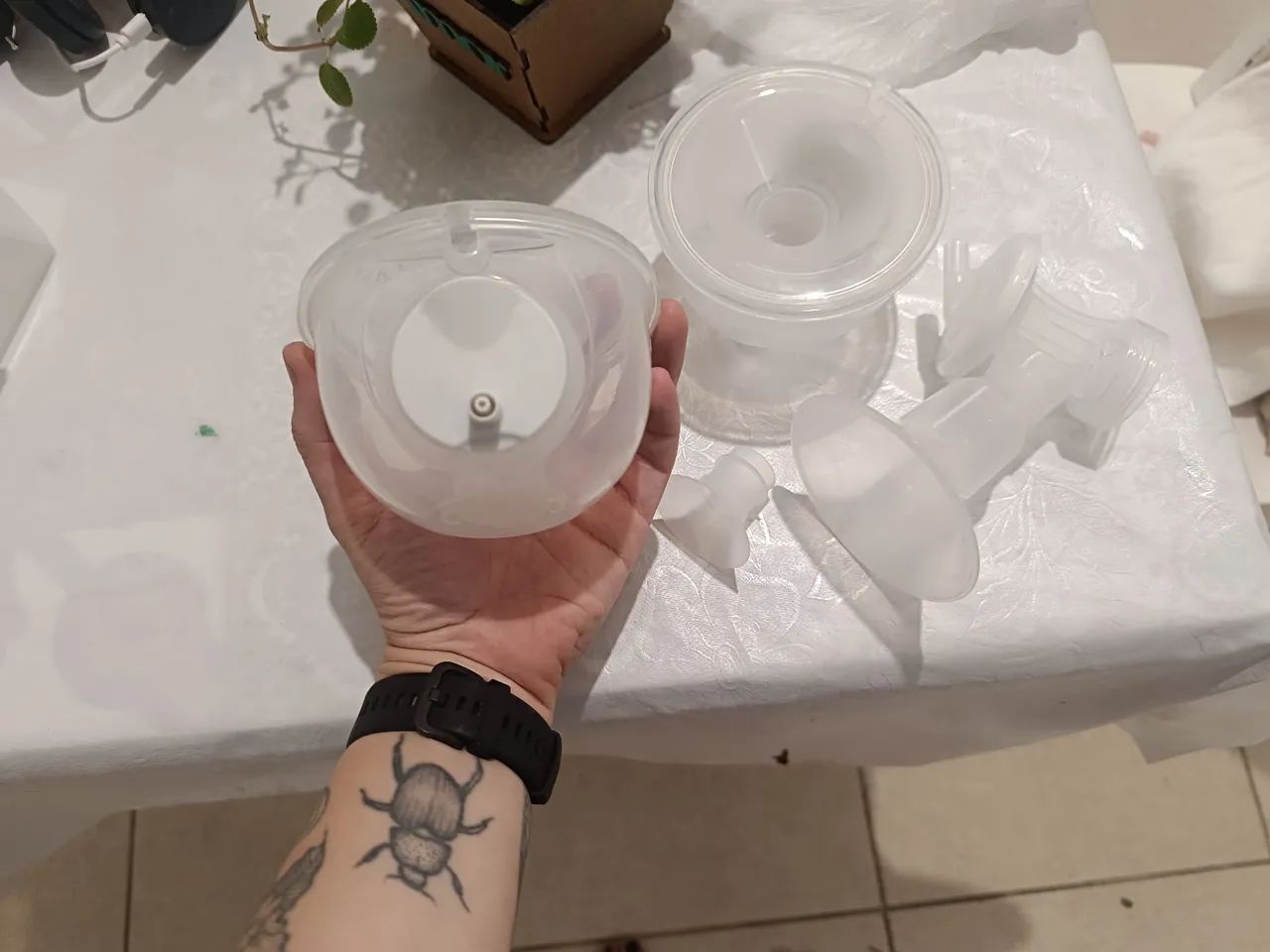 Extrator de Leite Elétrico Duplo Medela Maxflow Hands Free - Foto 5