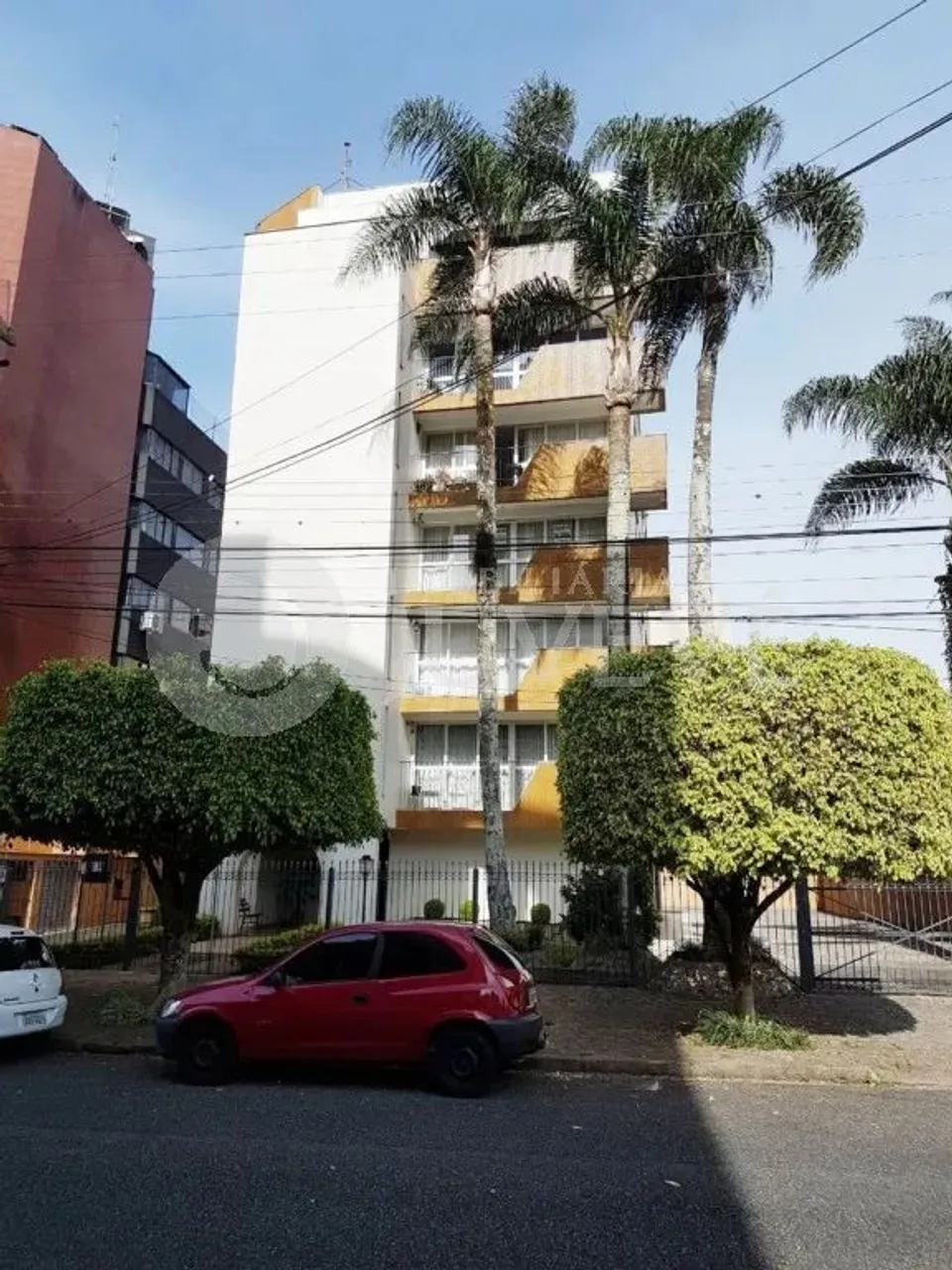 IMOBILIARIA JUVEVE ALUGA APARTAMENTO CABRAL PRX AUGUSTO STRESSER ROYAL CENTER UFPR AGRARIA