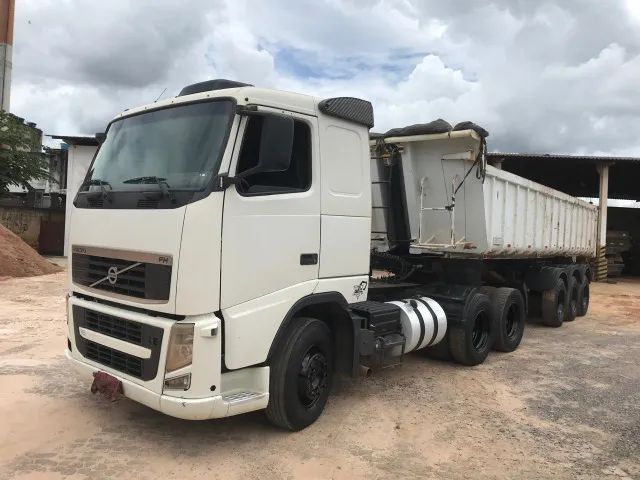 VENDO VOLVO FH400 6X2 - ANO 2010 C/ AR e CAÇAMBA ROSSETTI ANO 2008