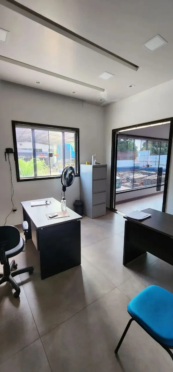 VENDO GALPÃO, LOCALIZADO NO BAIRRO DE PEDRINHAS. PRÓXIMO A GRANDES INDÚSTRIAS