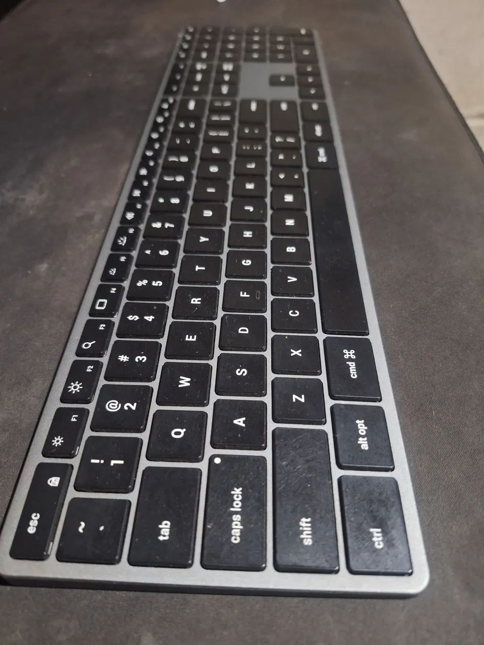  Teclado Premium Bluetooth, Acabamento em Alumínio - Satechi Slim X3 - Foto 2