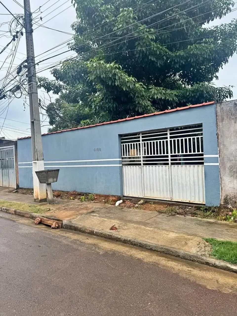 CASA A VENDA
