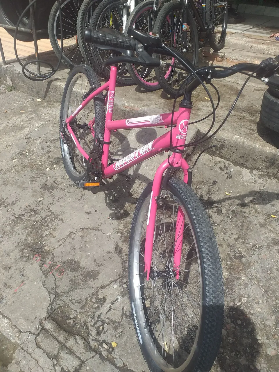 Bicicleta Houston Rosa - Perfeita para Passeios!