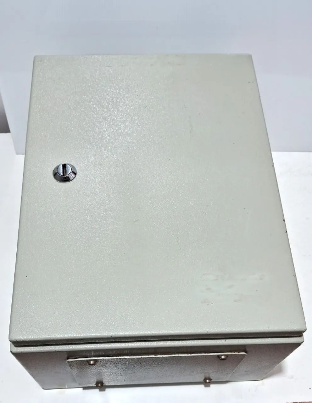 Quadro de Distribuição Eletrico  40x30x20 com flange-ch 16