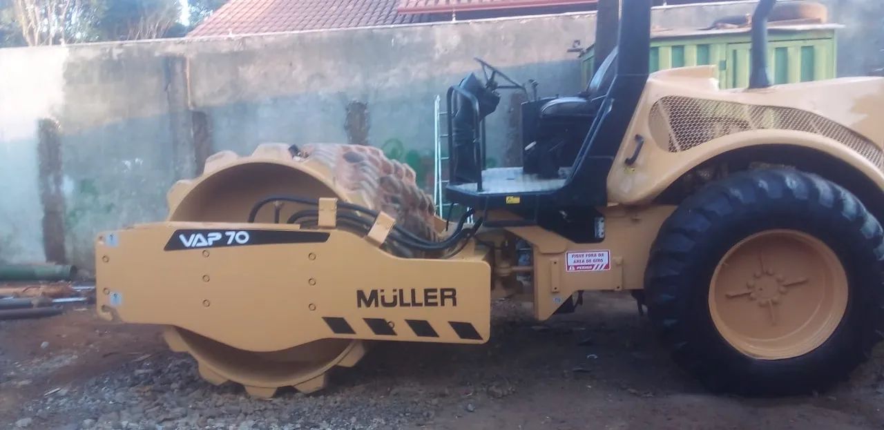 Rolo compactador 64167782915713123