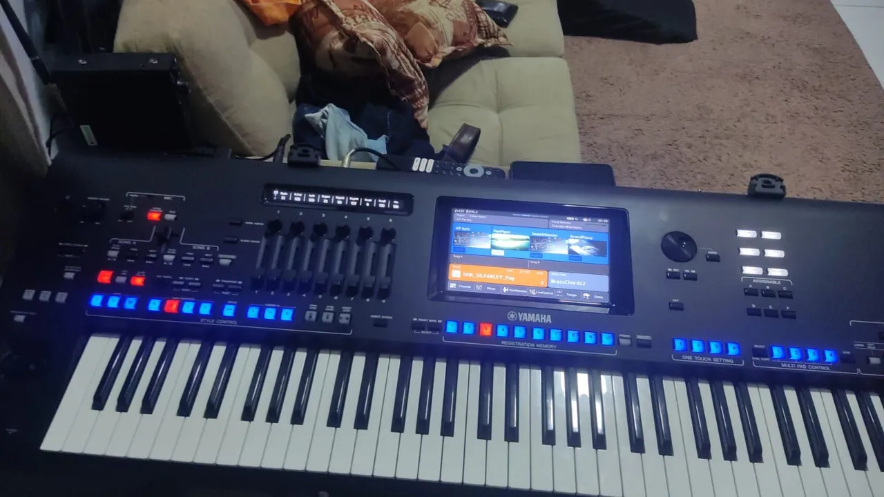 Teclado genos Yamaha