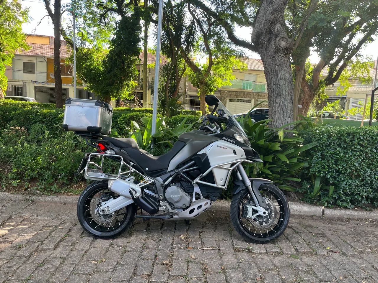 Ducati 1200 Enduro 2017 1436540710 OLX