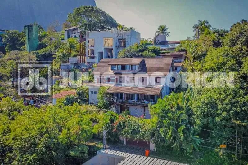 Casa em Condomínio : Triplex / Residencial / Joá - Foto 3