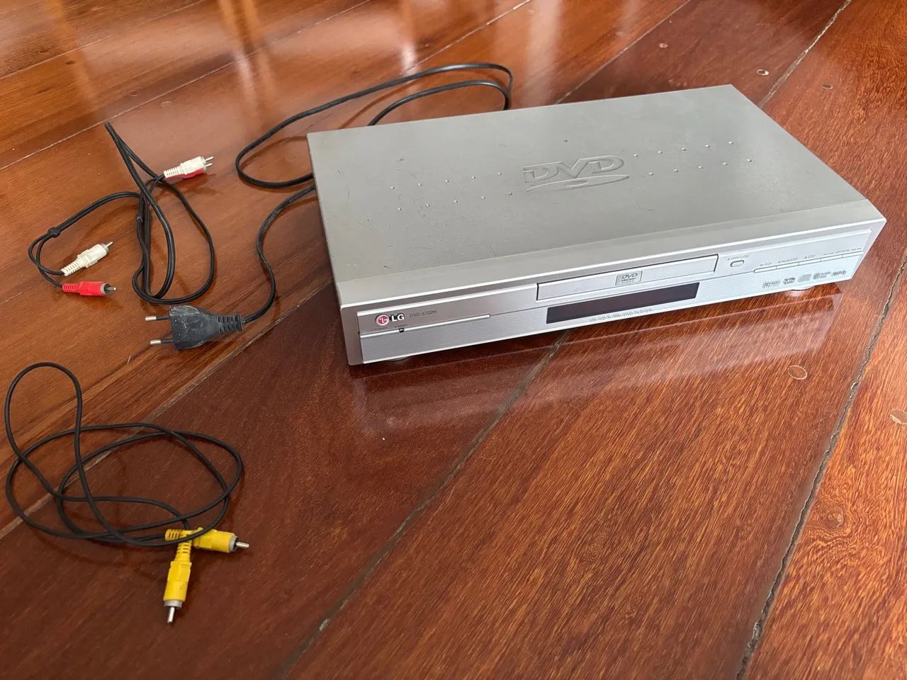 DVD Player LG em Ótimo Estado!