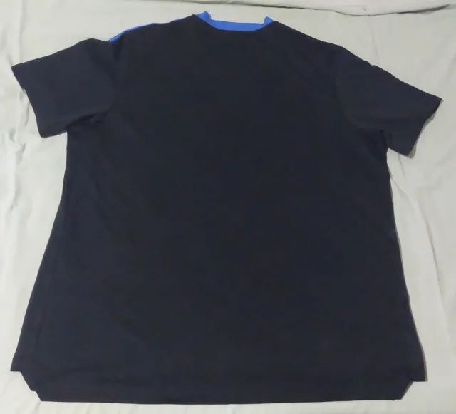 Camisa Real Madrid - Treino 22/23 Preta Adidas 2GG  - Foto 3