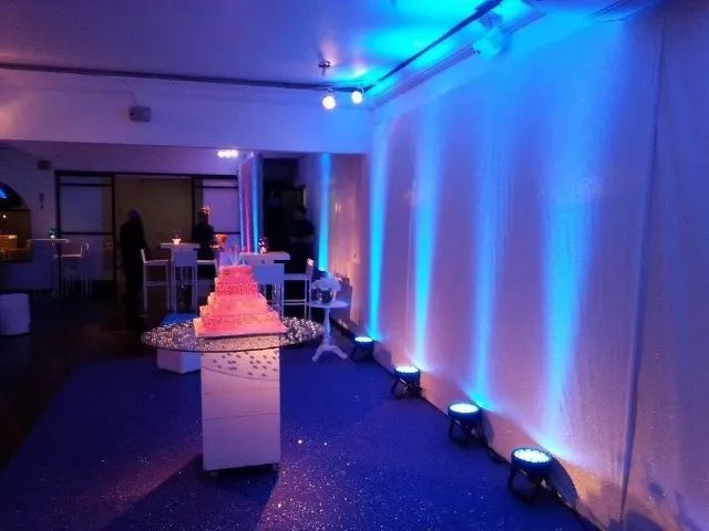 ILUMINAÇÃO PARA EVENTO ALUGA-SE - Foto 2