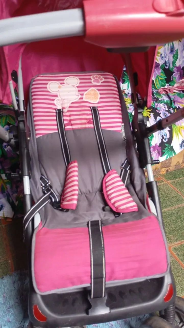 Carrinho de Bebê Rosa Minnie - Foto 3