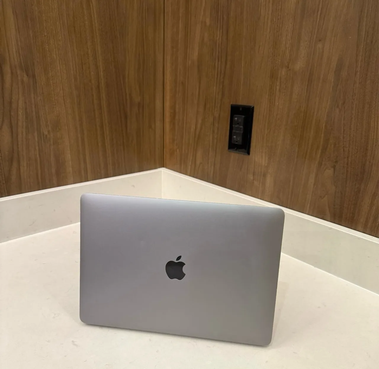 macbook air 2018 i5 macbook air 2018 i5