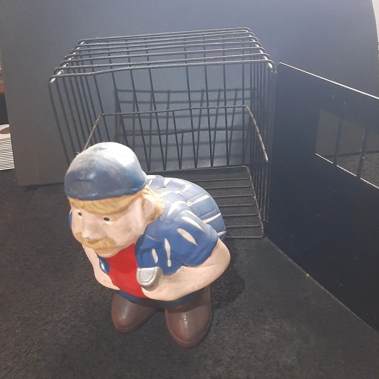 Jaula de Prisioneiro com Cofrinho - Foto 4