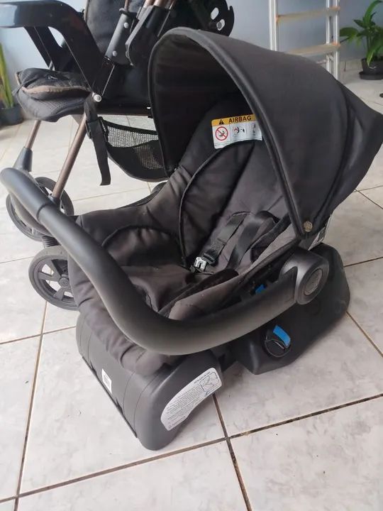 Carrinho de bebê e bebê conforto Galzerano - Foto 2