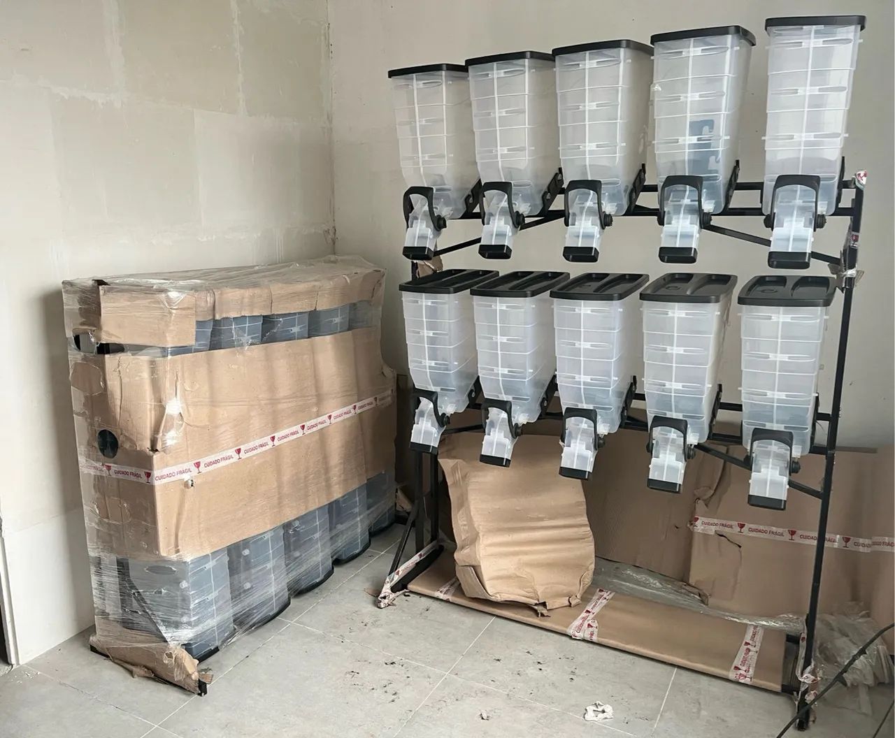 Dispenser para RAÇÃO 40 L - Foto 4