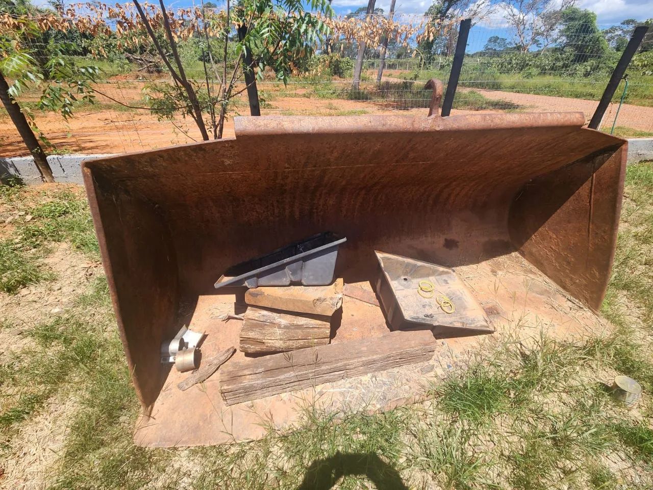 Concha pá carregadeira W20 E - Foto 6