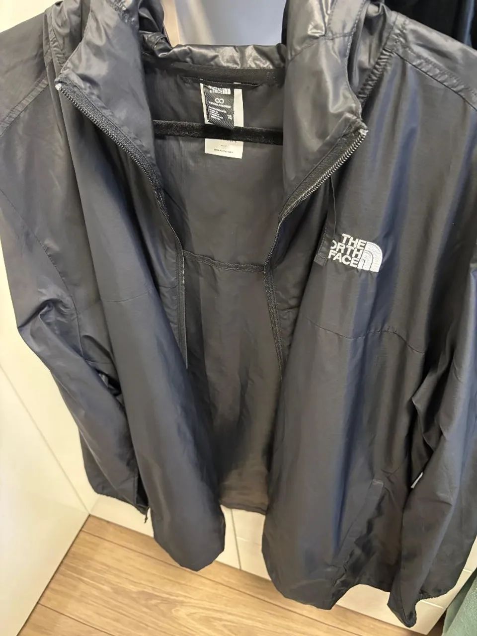 Jaqueta corta vento The North Face 