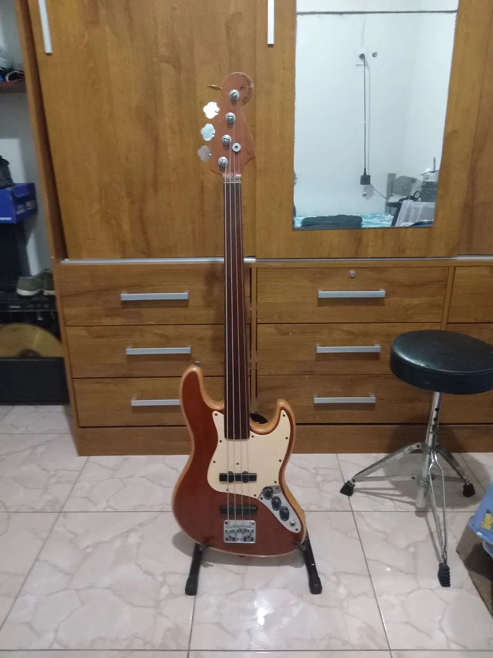 Baixo sem trastes luthier - Foto 6