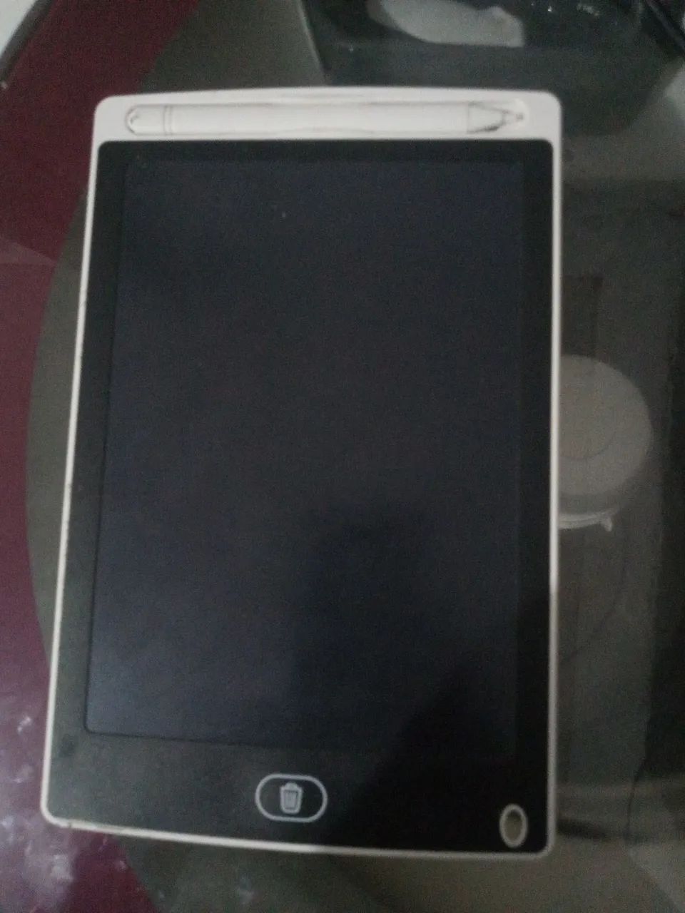 Vendo esse louja de criança 