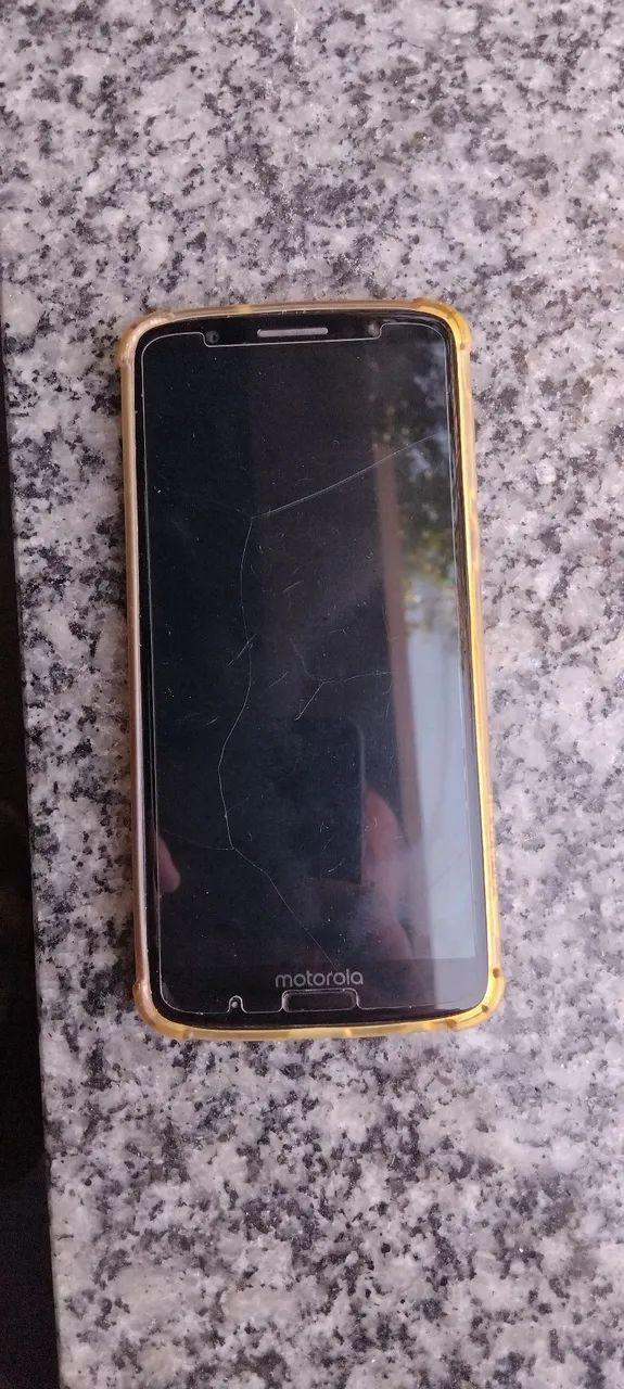 Vendo moto g6 plus